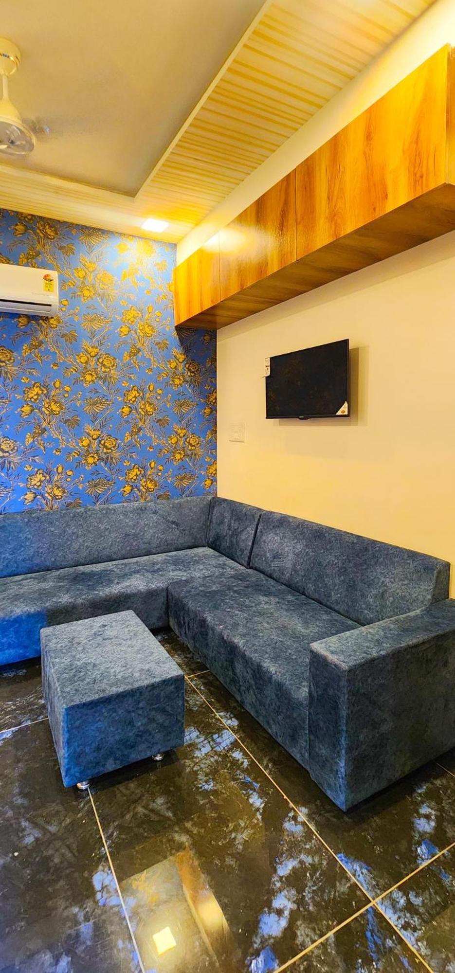 Hotel Nova Blue Ahmedabad Esterno foto